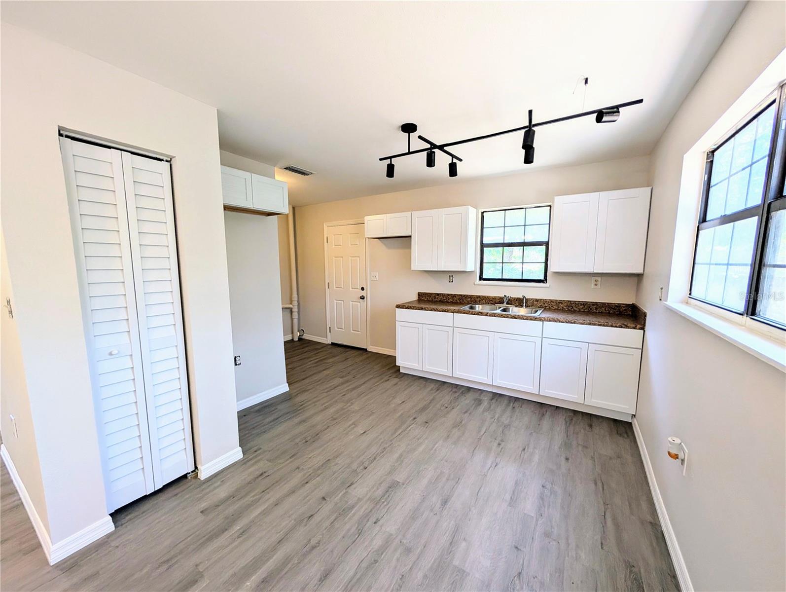 19942 SE 155TH PL, UMATILLA, FL, 32784