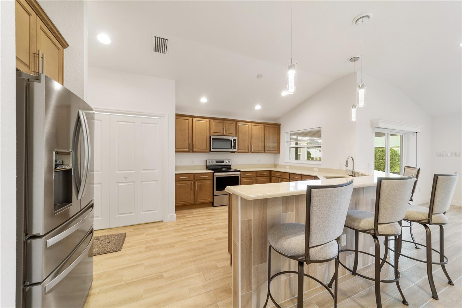 10349 SILVER MAPLE AVE, OXFORD, FL, 34484