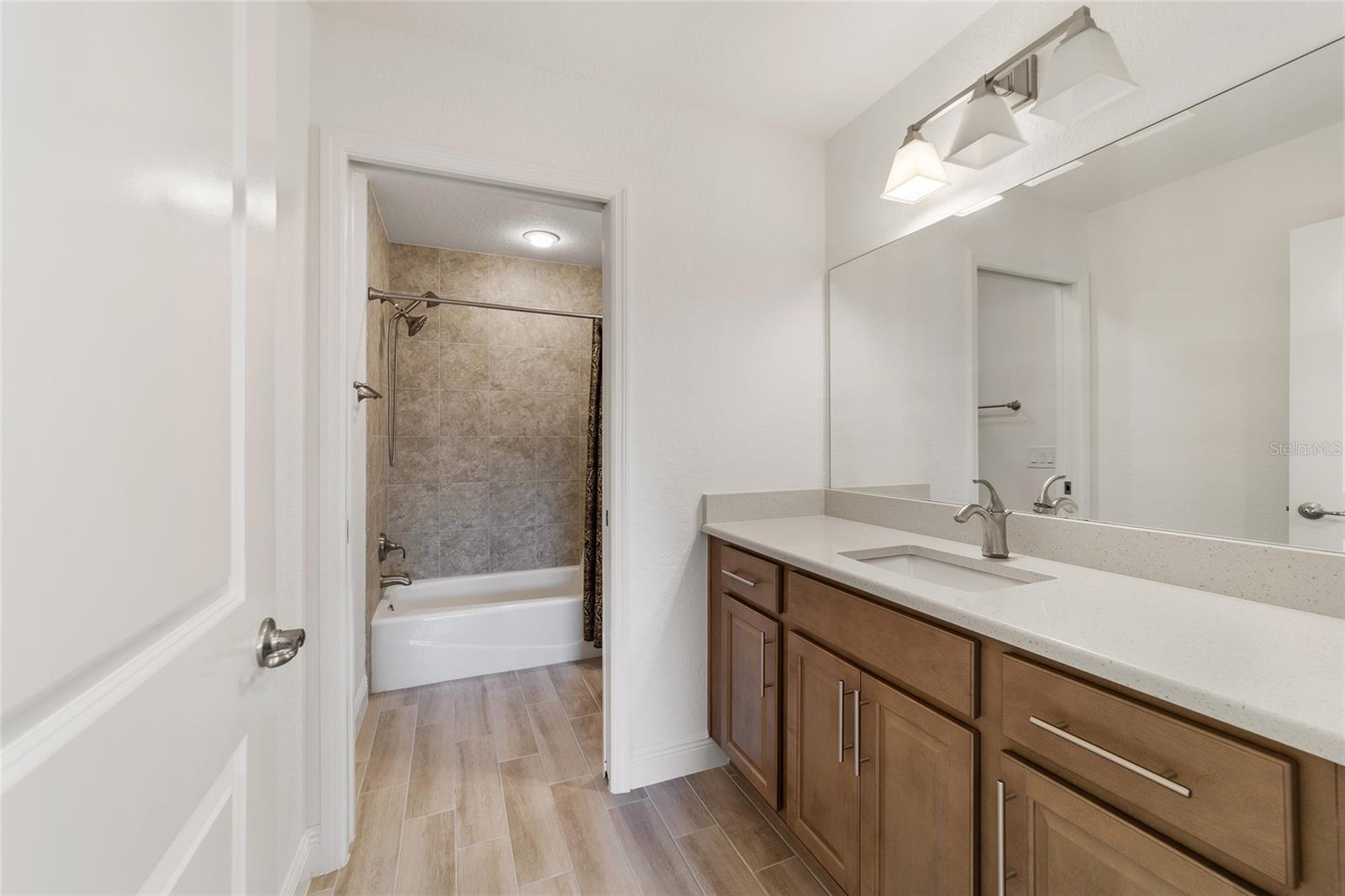 10349 SILVER MAPLE AVE, OXFORD, FL, 34484
