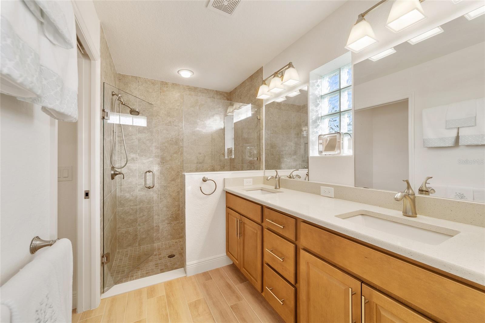 10349 SILVER MAPLE AVE, OXFORD, FL, 34484