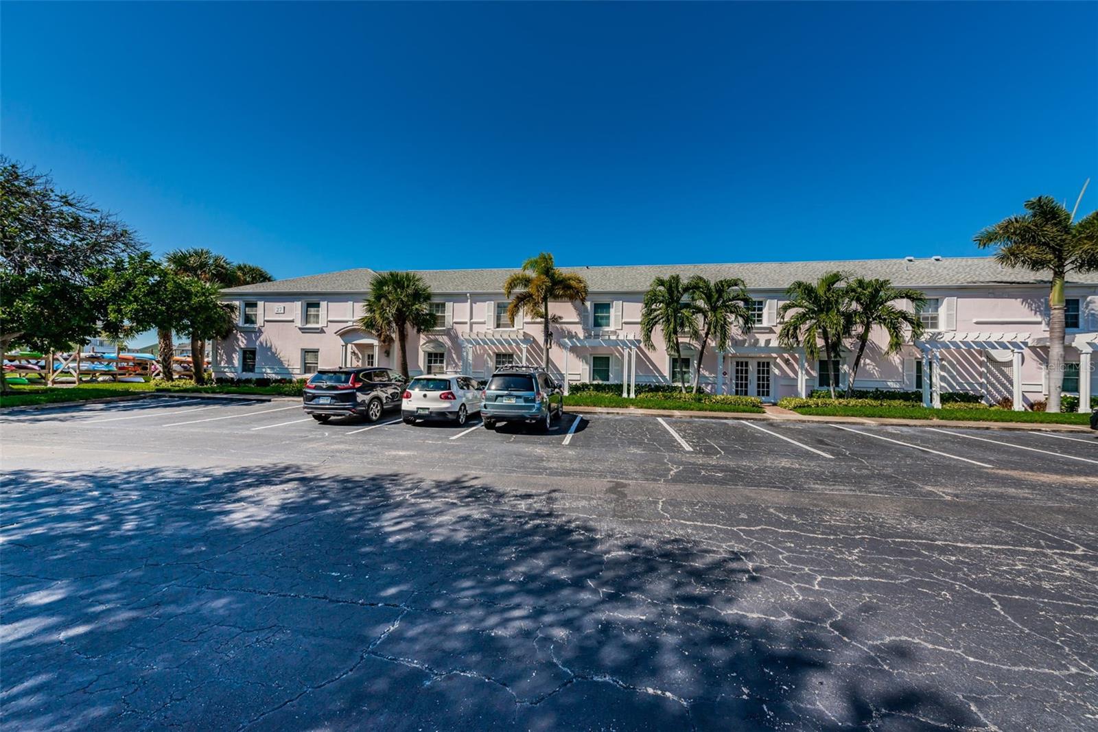 5175 COQUINA KEY DR SE #C, ST PETERSBURG, FL, 33705