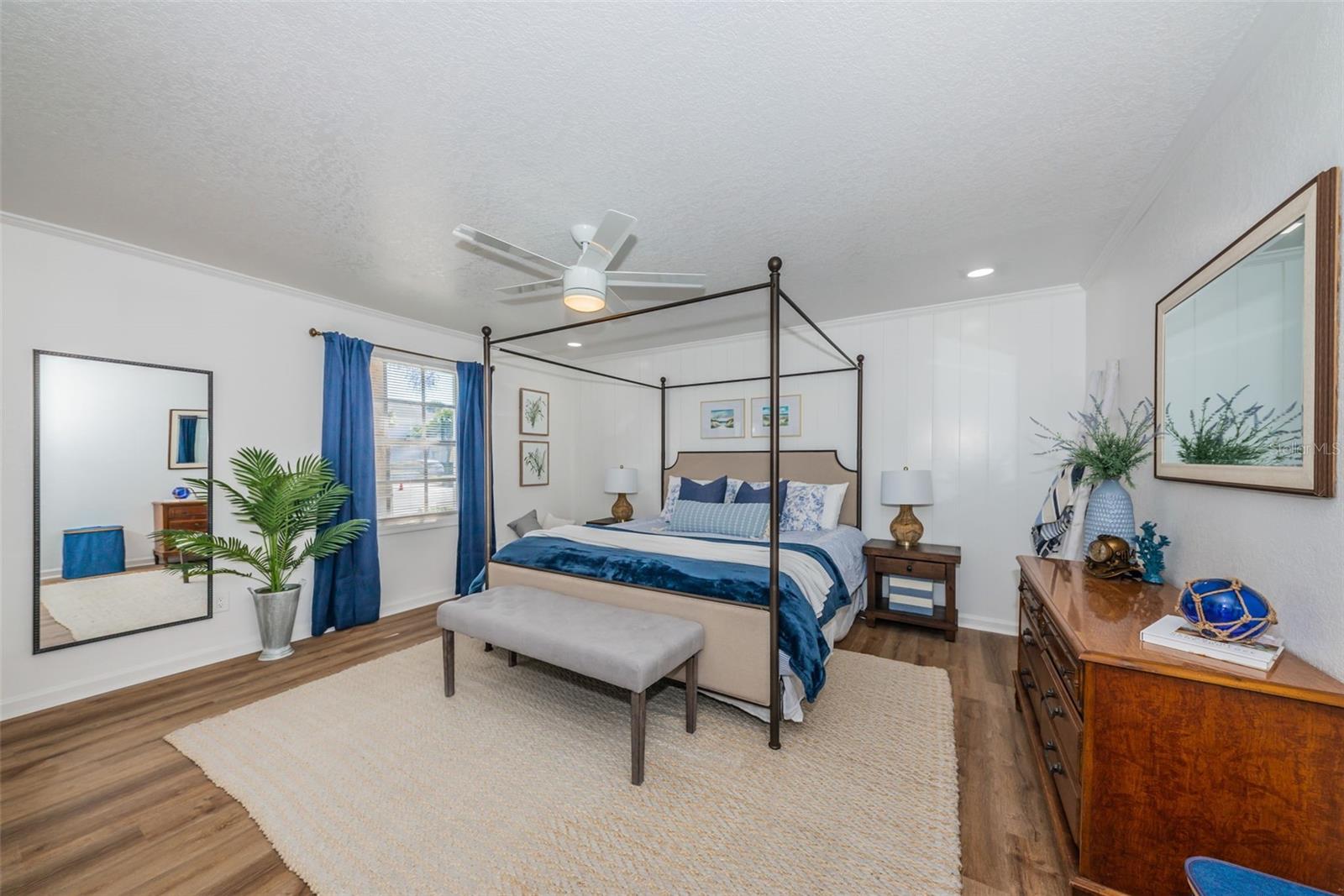 5175 COQUINA KEY DR SE #C, ST PETERSBURG, FL, 33705