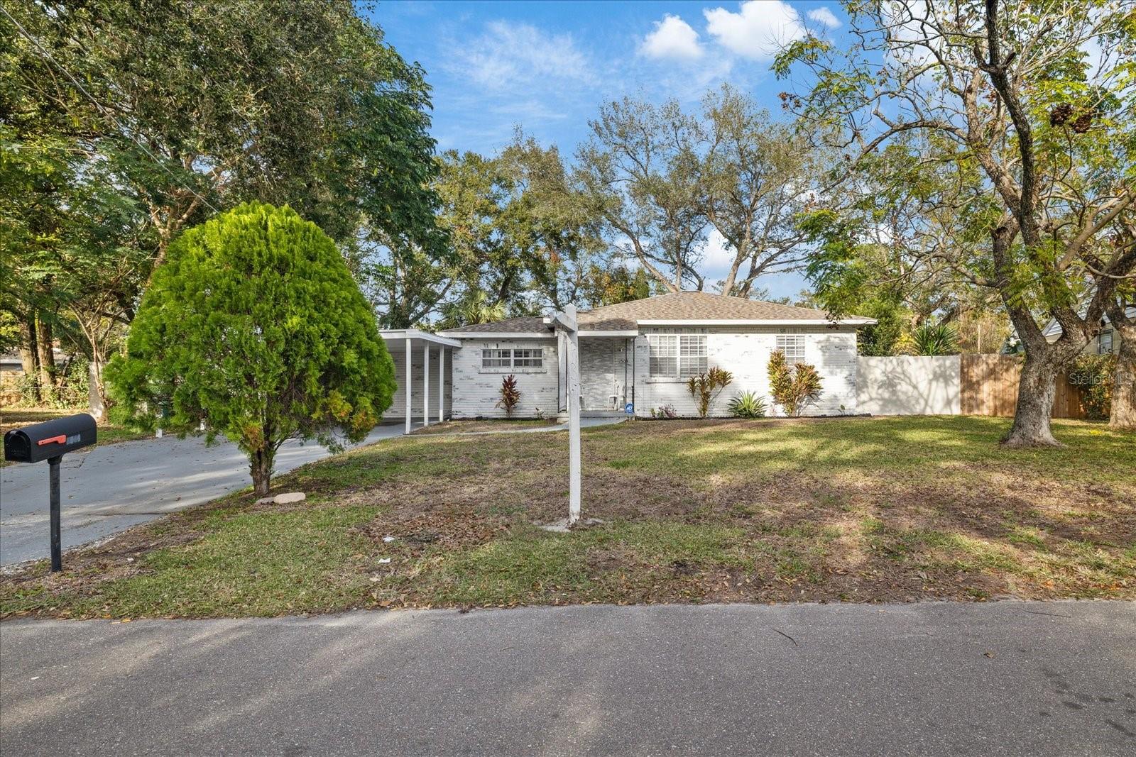 1504 E MCBERRY ST, TAMPA, FL, 33610