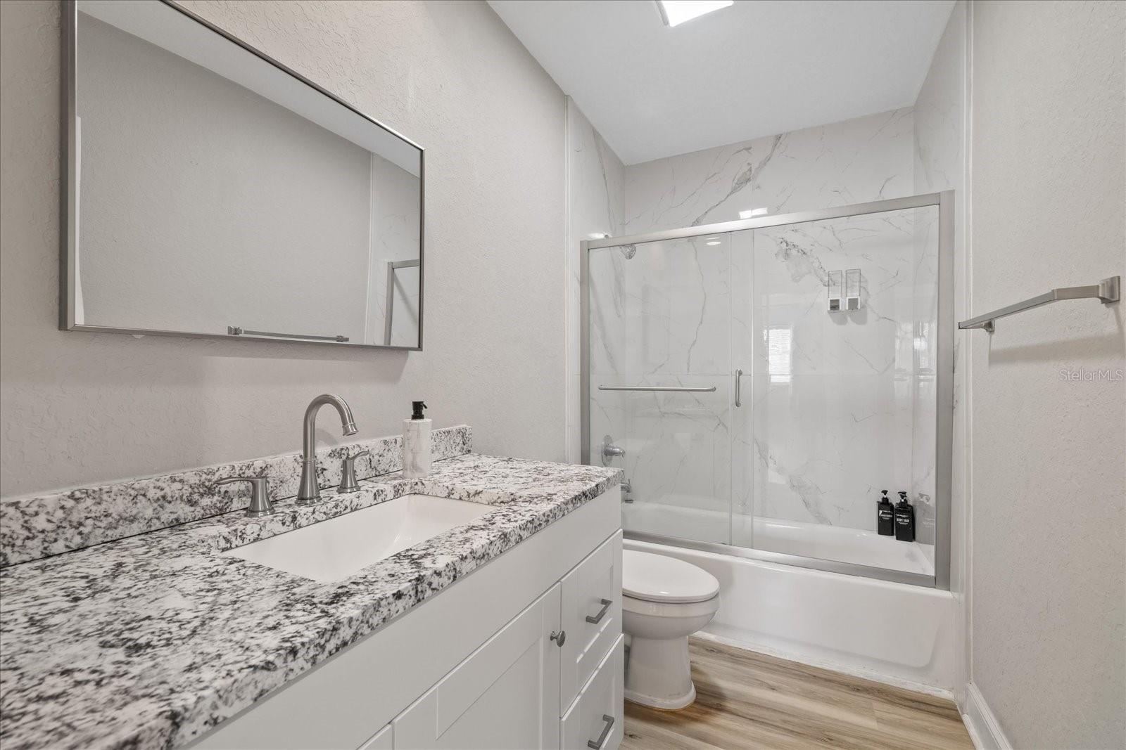 1504 E MCBERRY ST, TAMPA, FL, 33610
