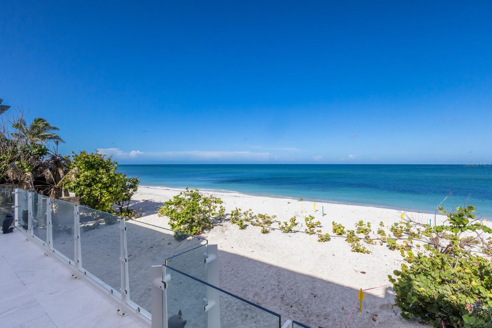 D6139748 Property Photo