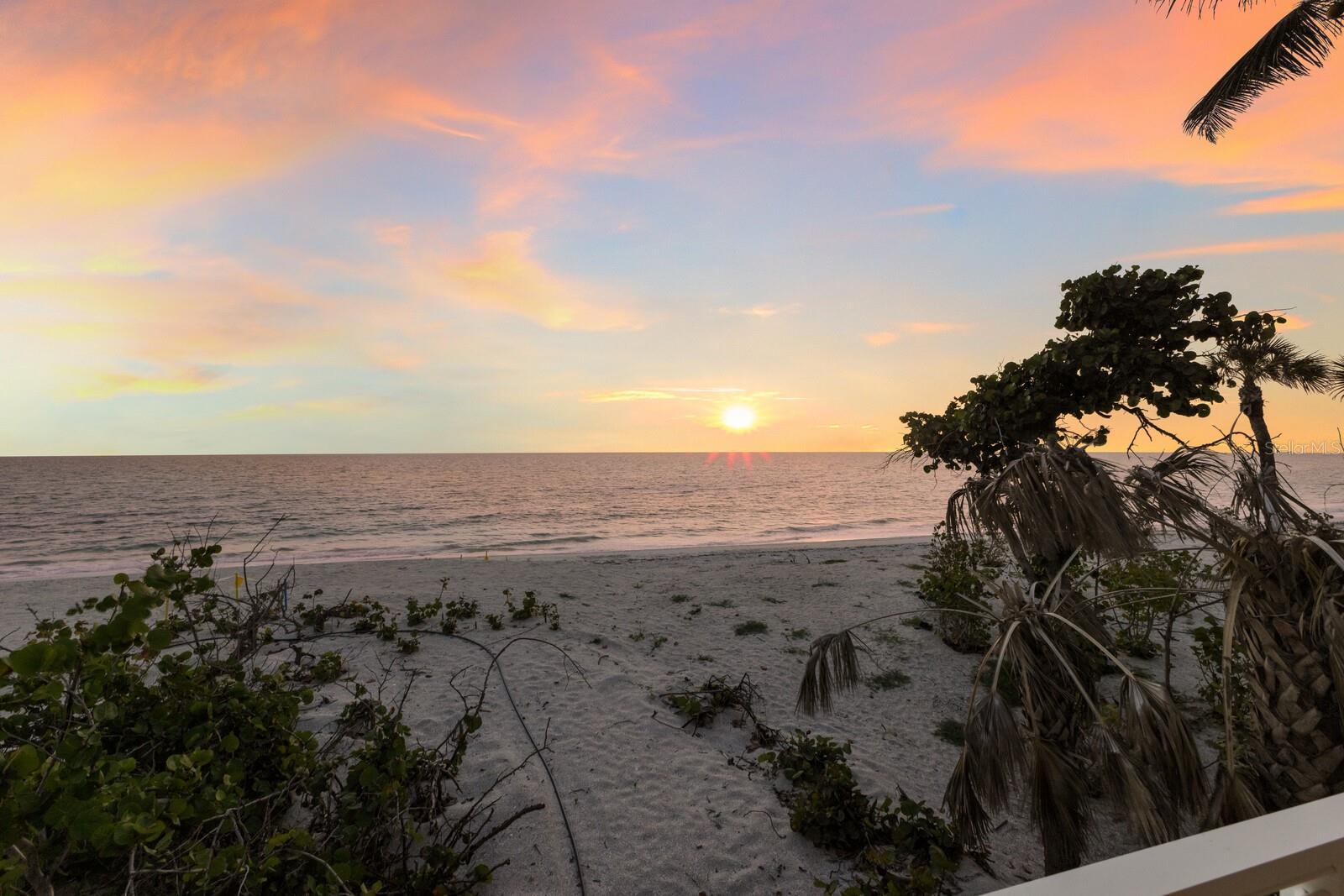 D6139748 Property Photo