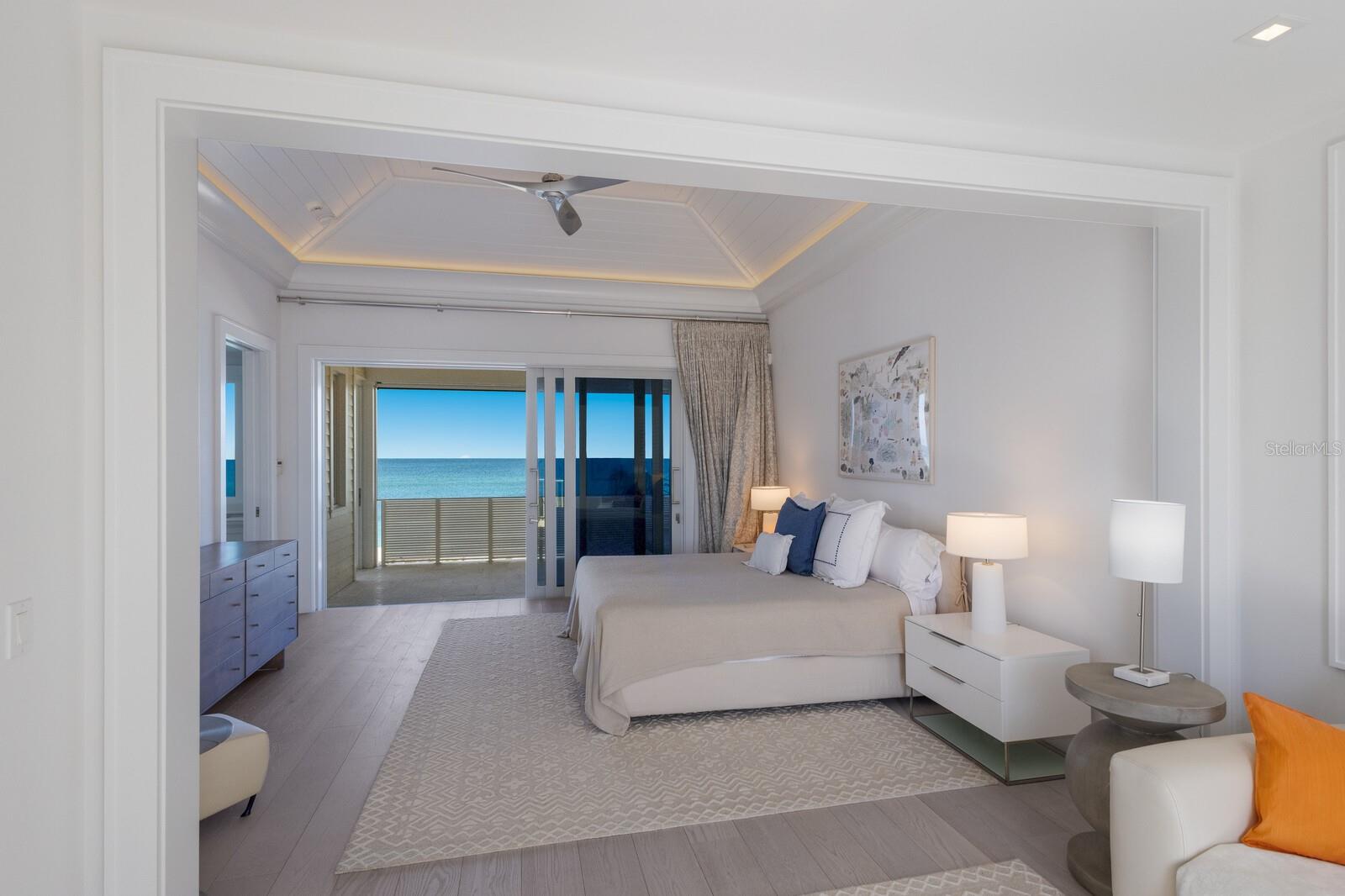 D6139748 Property Photo