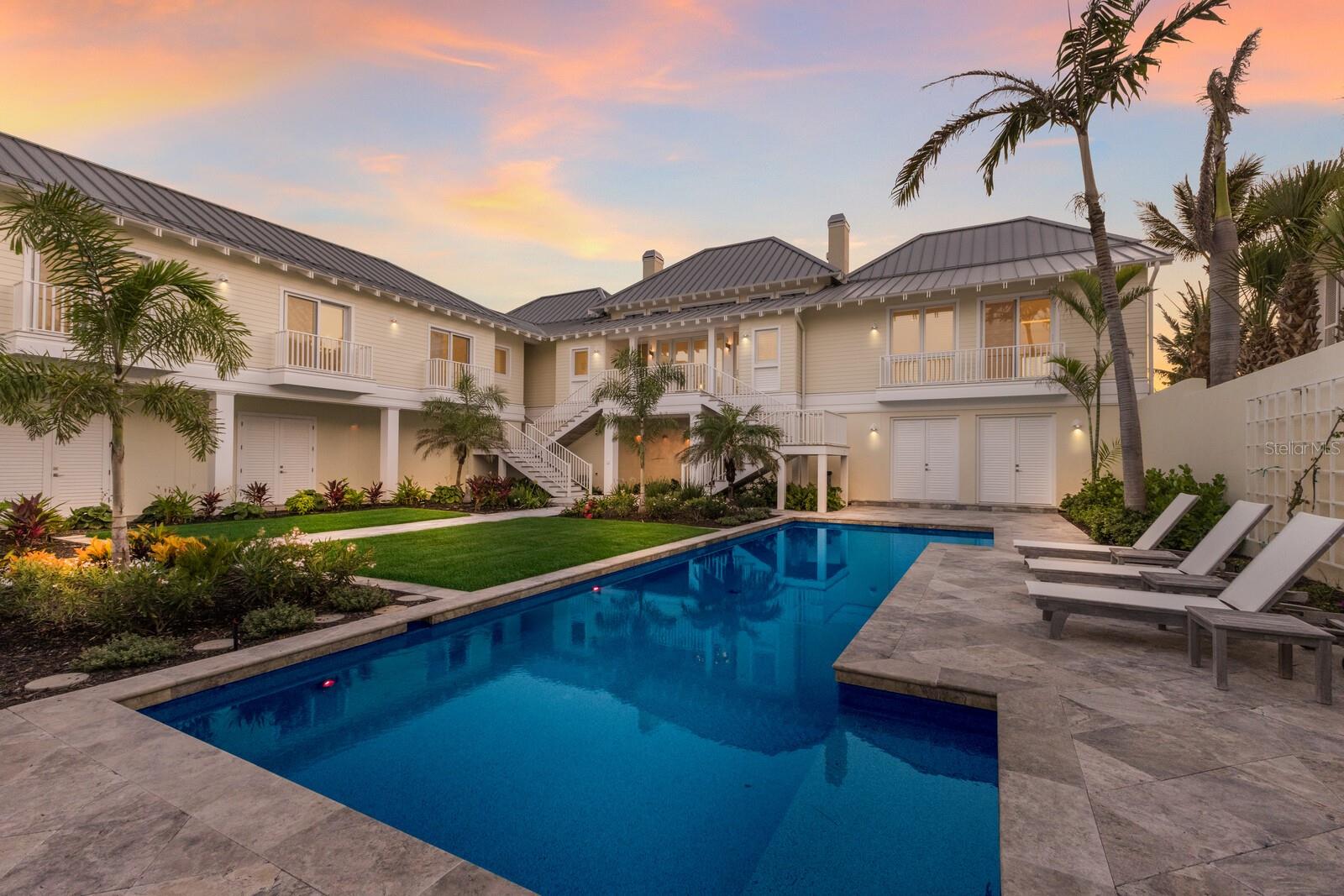 D6139748 Property Photo