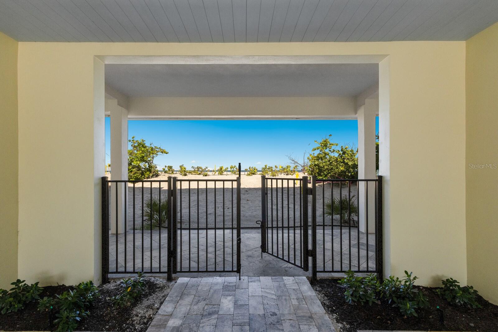 D6139748 Property Photo