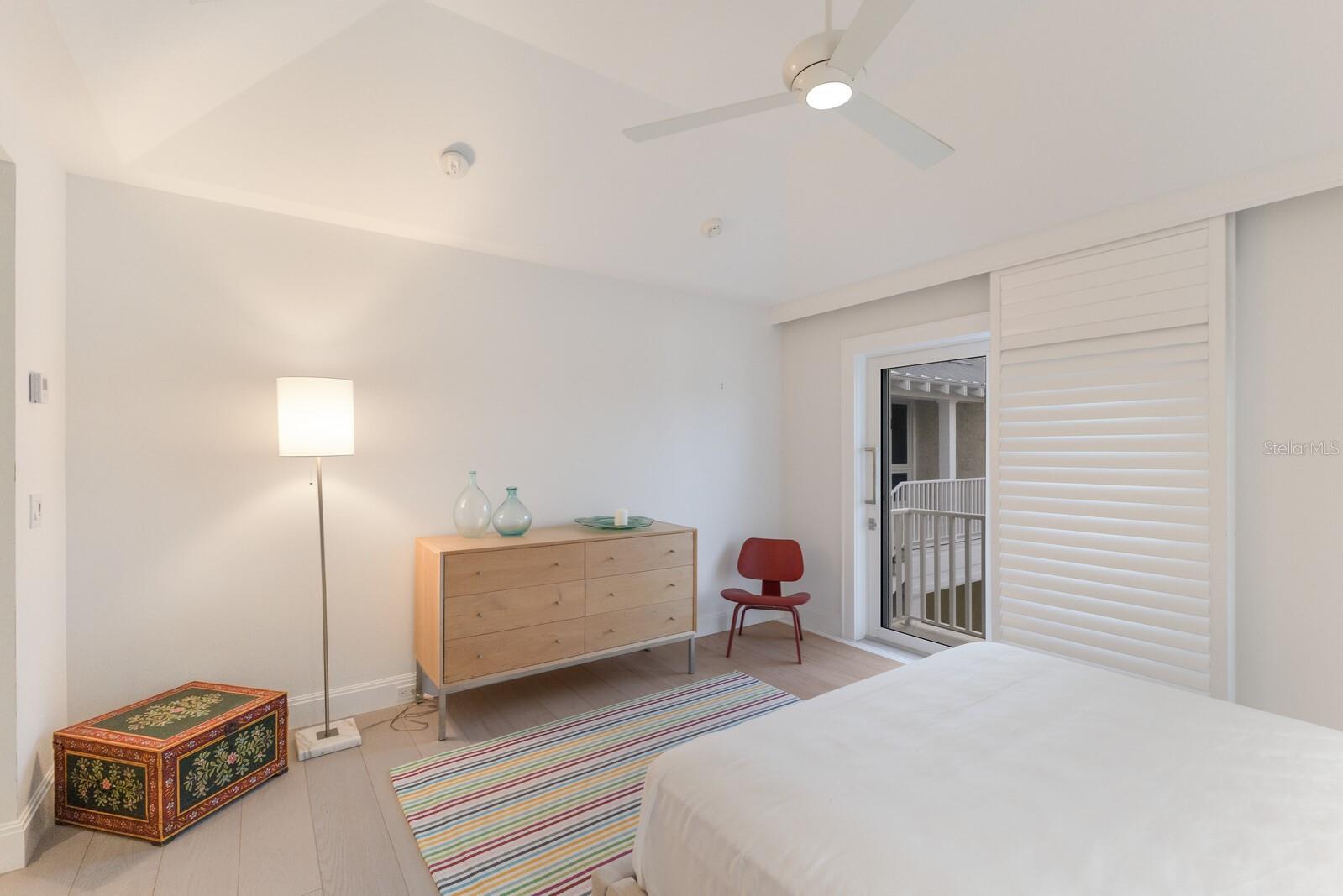 D6139748 Property Photo