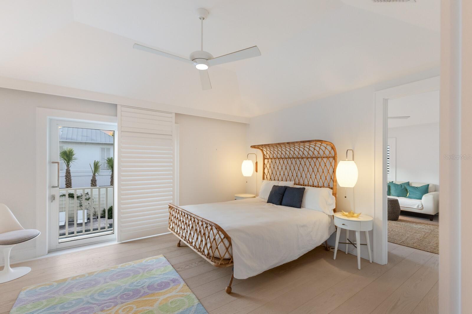 D6139748 Property Photo