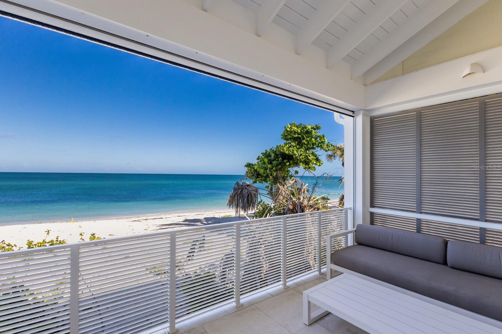 D6139748 Property Photo