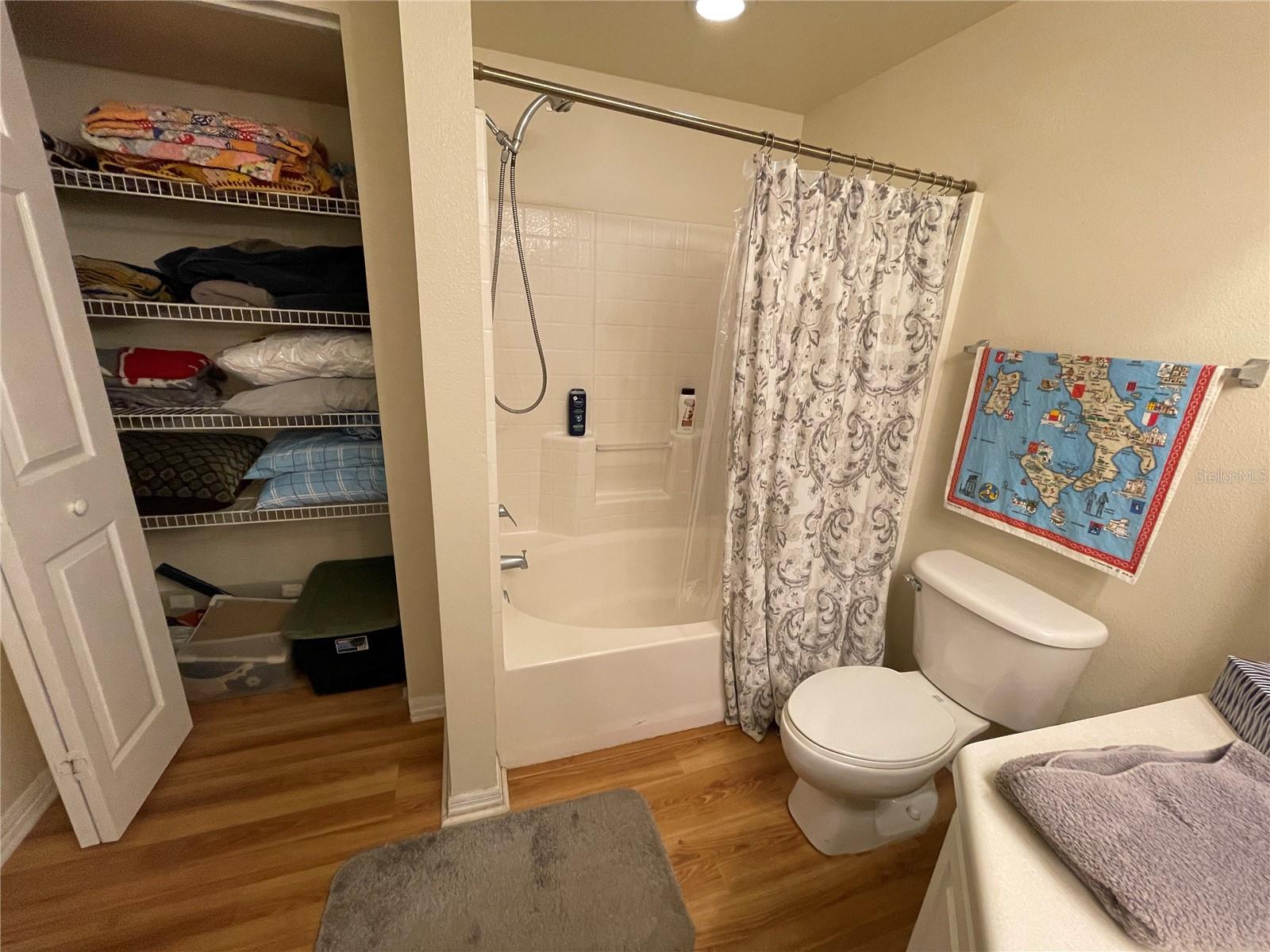 5500 BENTGRASS DR #6-106, SARASOTA, FL, 34235