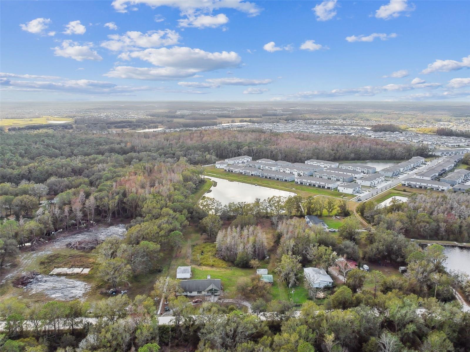 1627 CREEK RD, WESLEY CHAPEL, FL, 33543