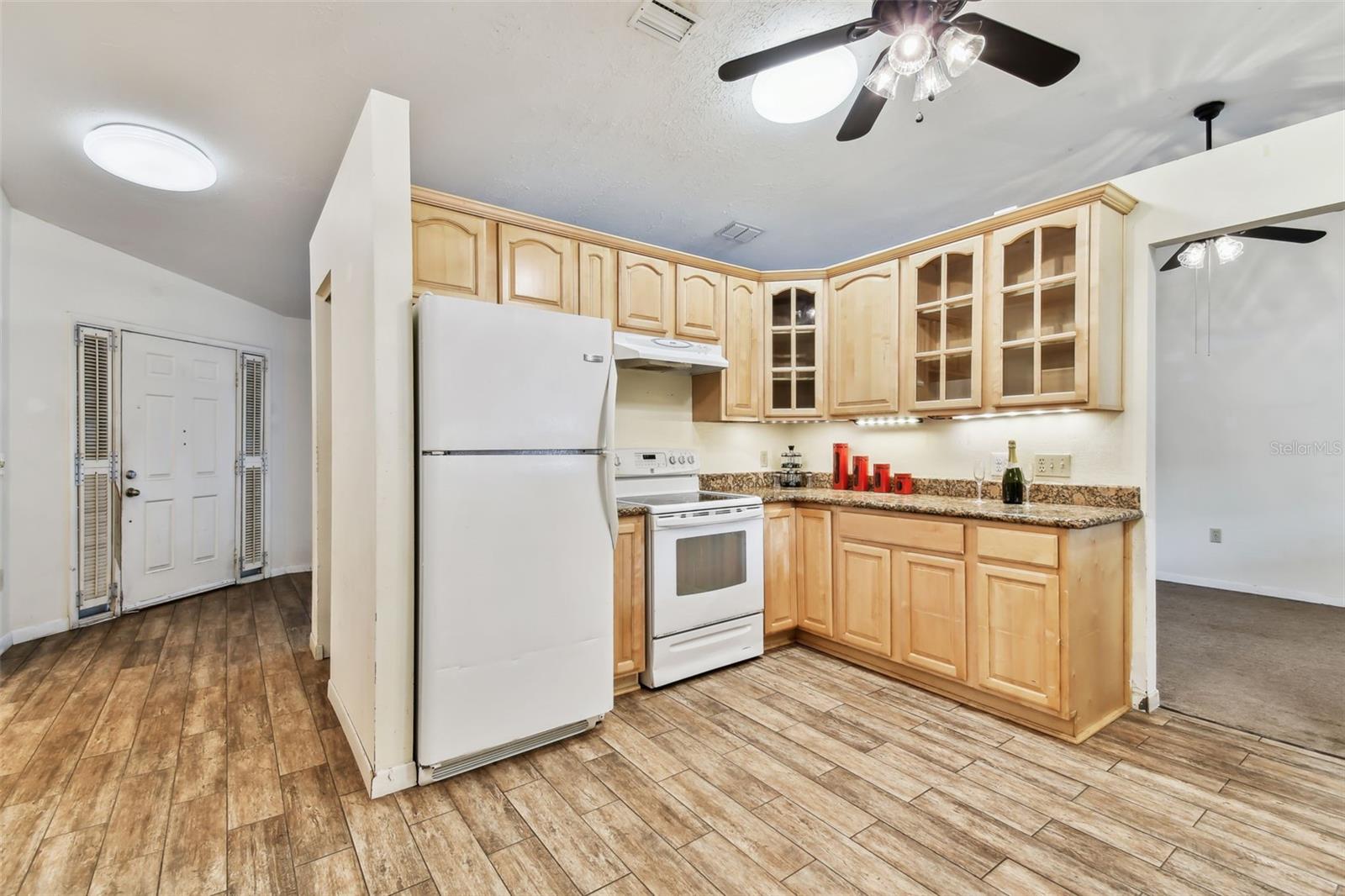 1627 CREEK RD, WESLEY CHAPEL, FL, 33543