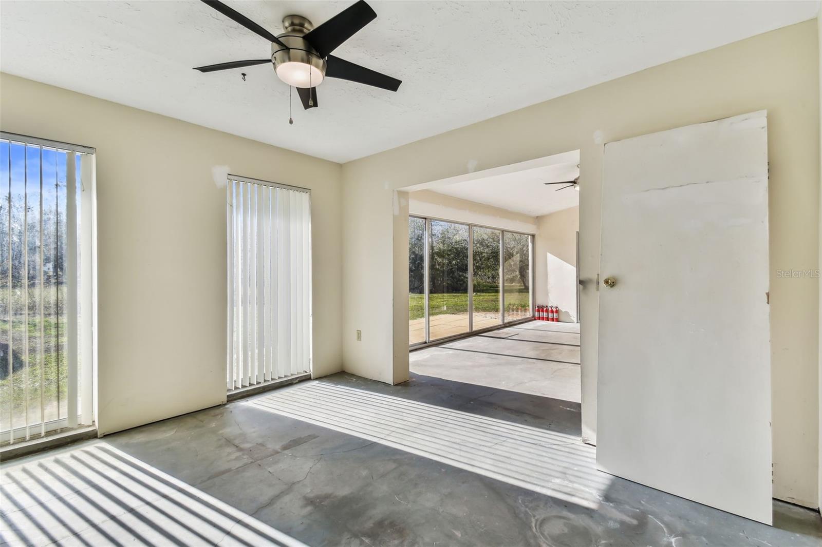 1627 CREEK RD, WESLEY CHAPEL, FL, 33543