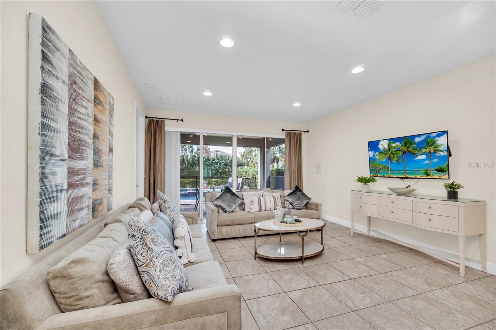611 LASSO DR, KISSIMMEE, FL, 34747