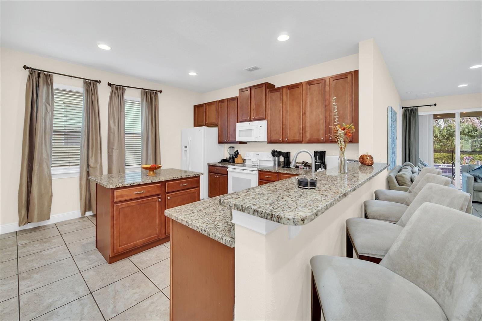 611 LASSO DR, KISSIMMEE, FL, 34747