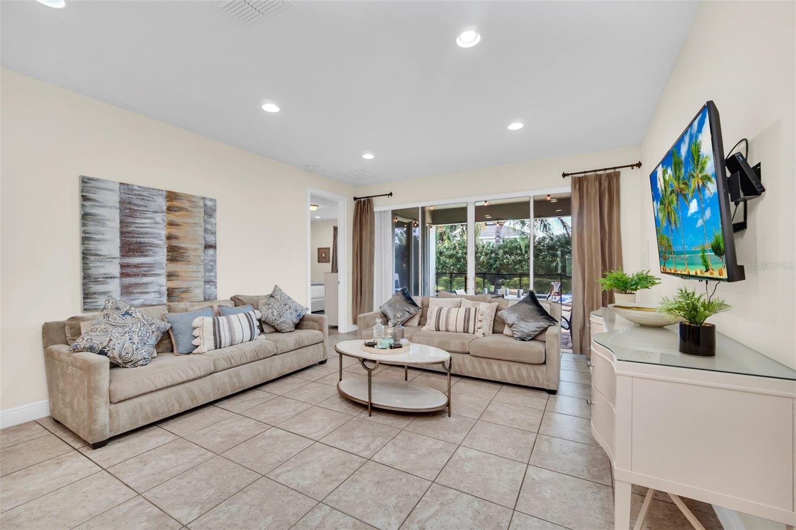 611 LASSO DR, KISSIMMEE, FL, 34747
