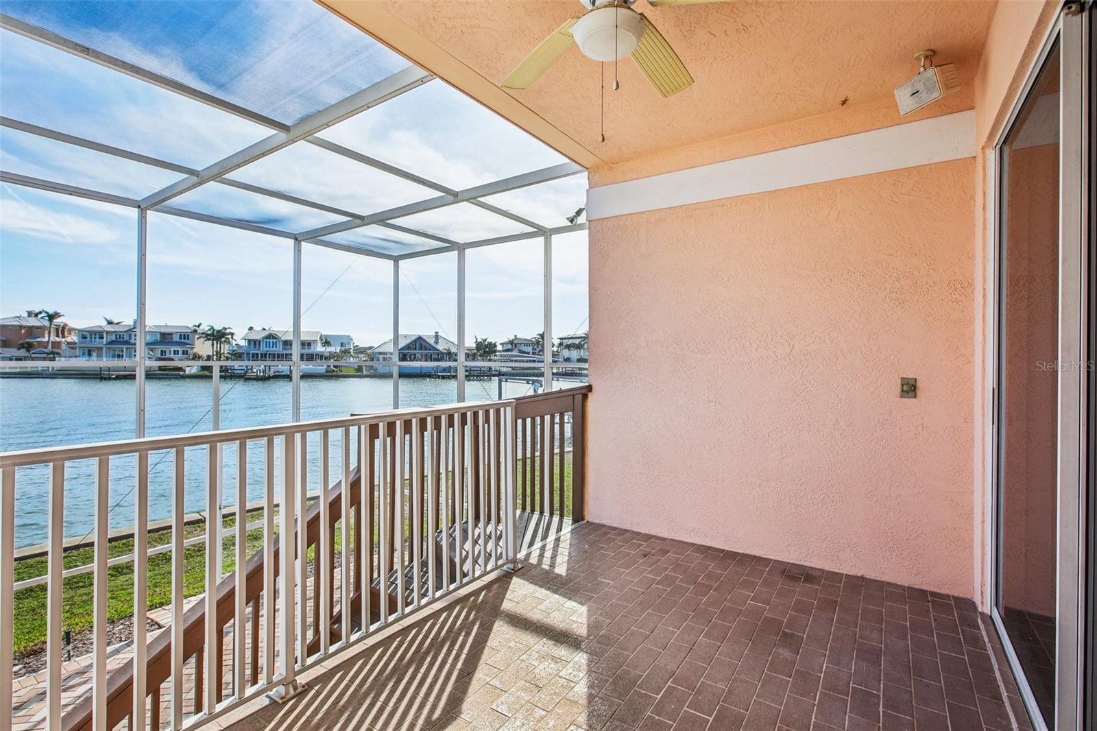 1637 SAND KEY ESTATES CT, CLEARWATER BEACH, FL, 33767