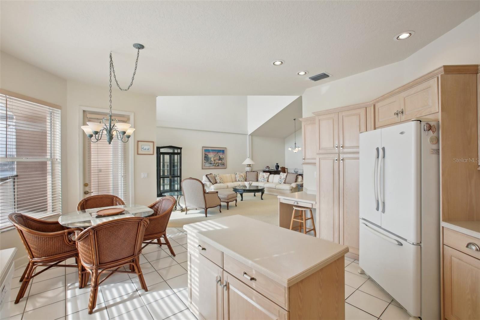 1637 SAND KEY ESTATES CT, CLEARWATER BEACH, FL, 33767