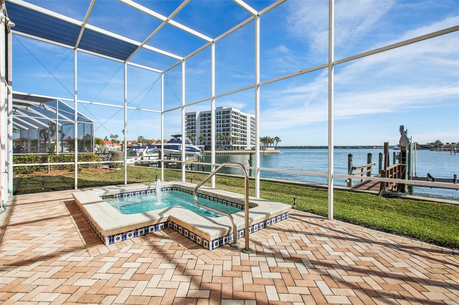 1637 SAND KEY ESTATES CT, CLEARWATER BEACH, FL, 33767