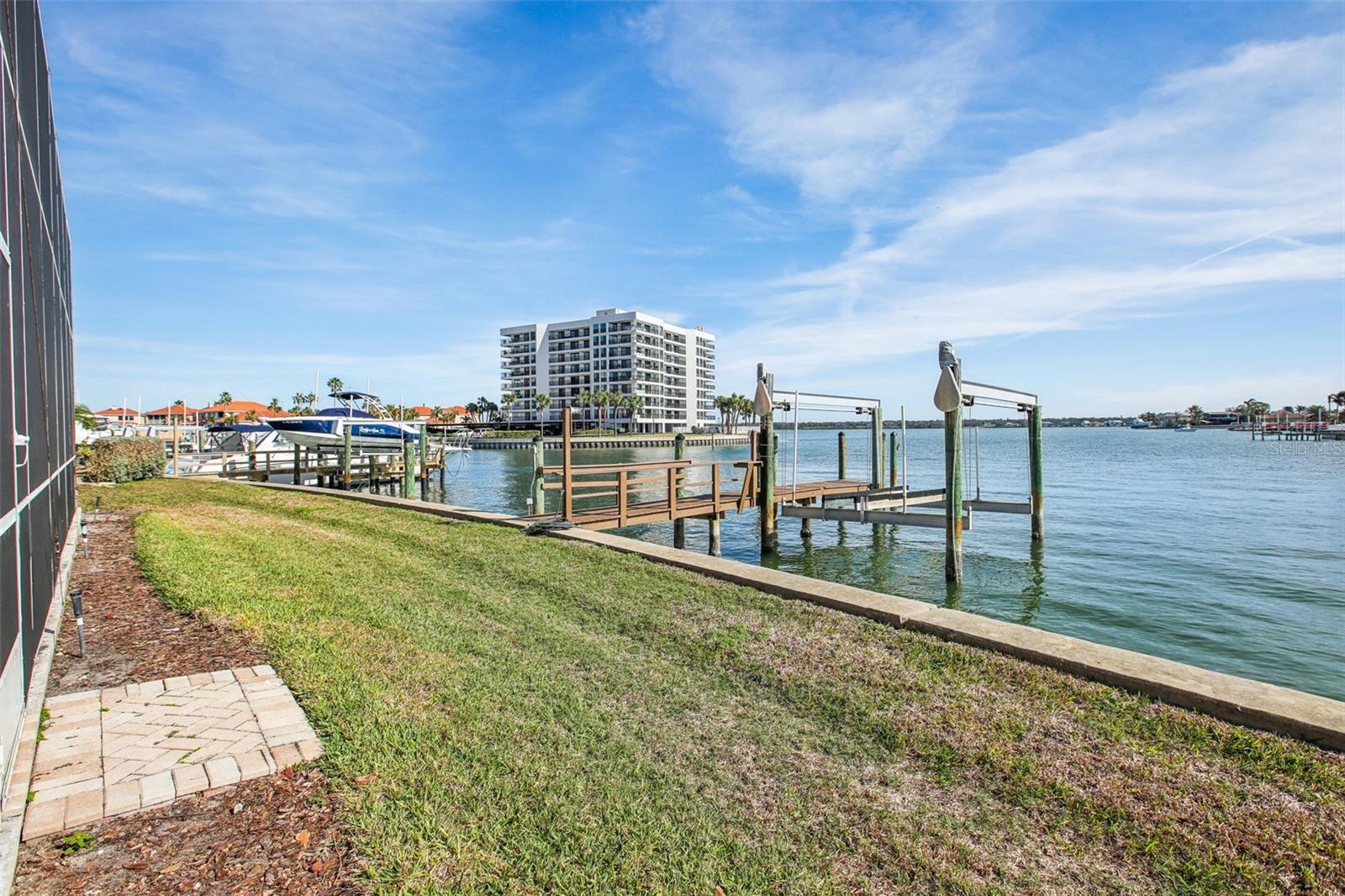 1637 SAND KEY ESTATES CT, CLEARWATER BEACH, FL, 33767