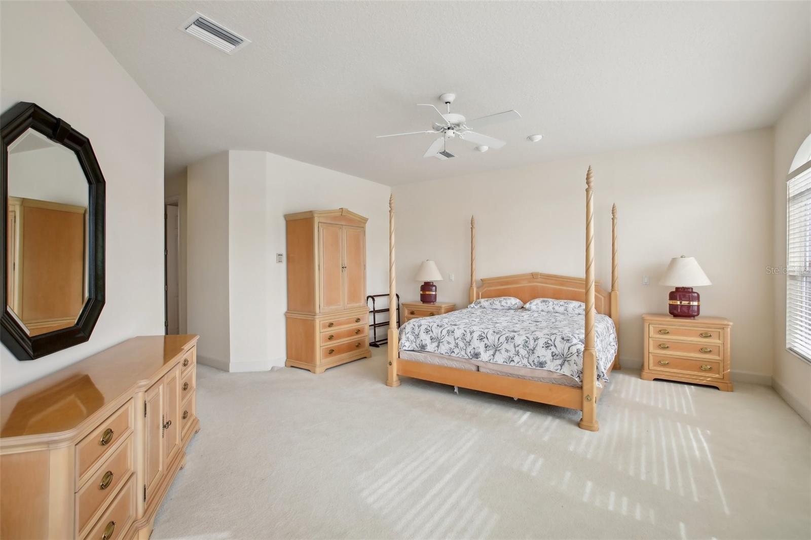 1637 SAND KEY ESTATES CT, CLEARWATER BEACH, FL, 33767