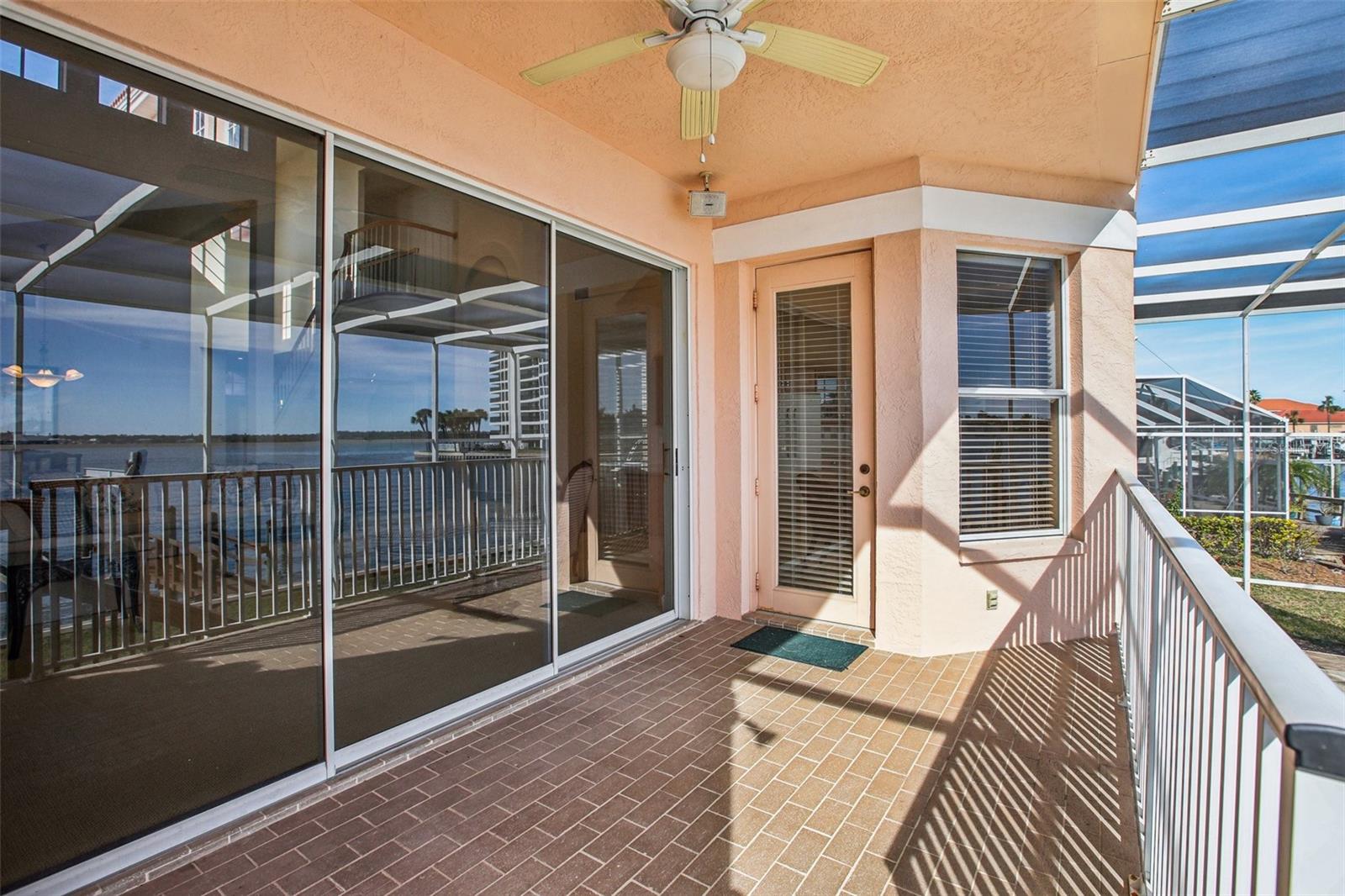 1637 SAND KEY ESTATES CT, CLEARWATER BEACH, FL, 33767