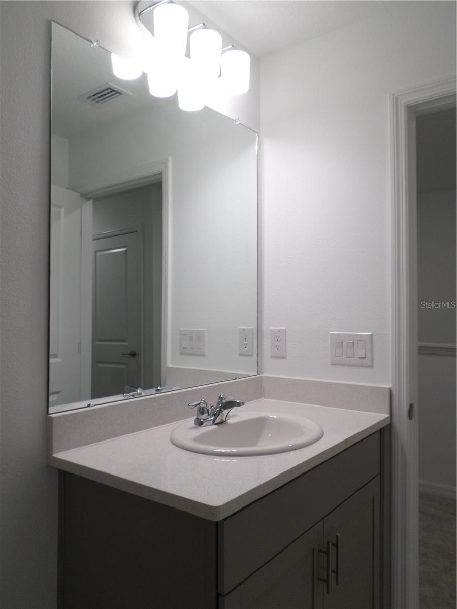 2198 HALLIER CV, WESLEY CHAPEL, FL, 33543