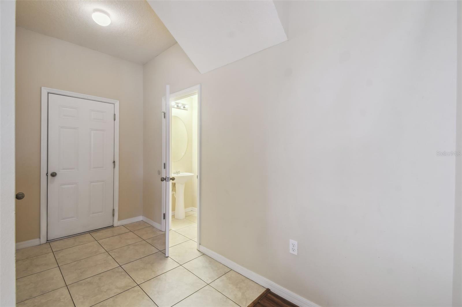 7626 RED MILL CIR, NEW PORT RICHEY, FL, 34653