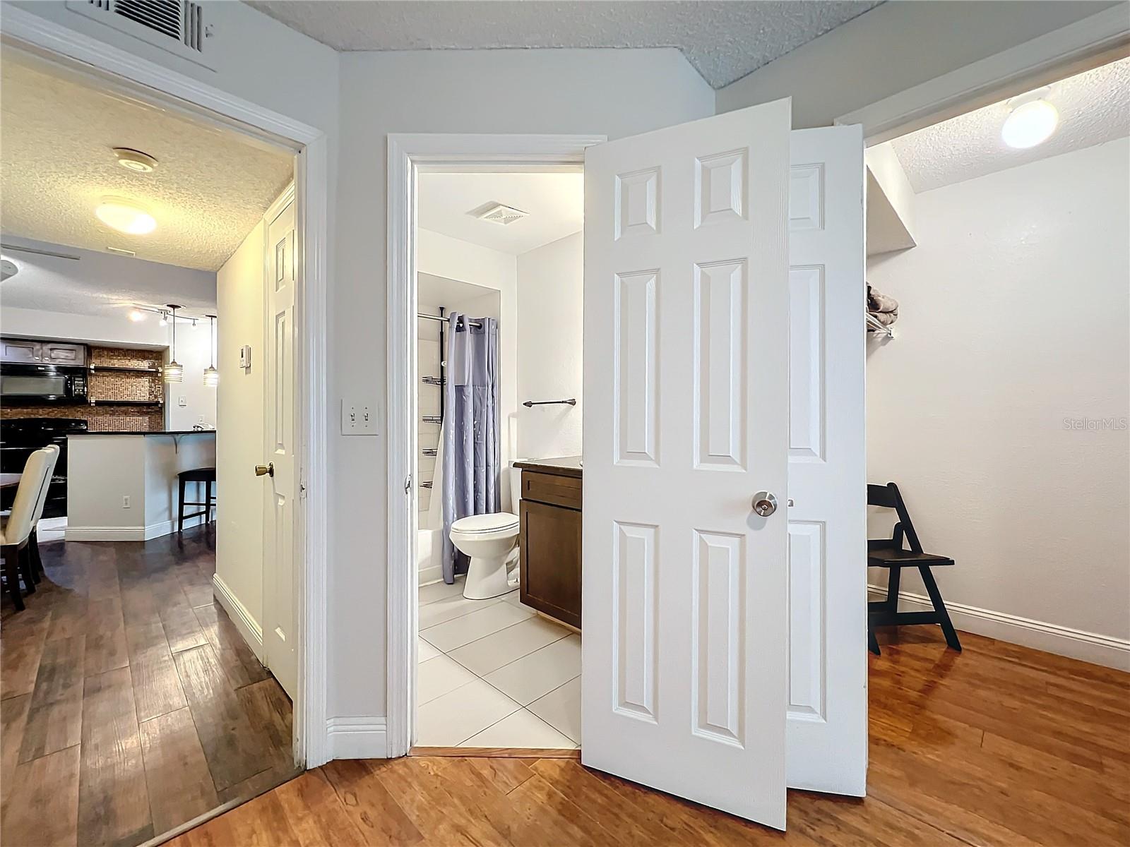 4532 COMMANDER DR #2111, ORLANDO, FL, 32822