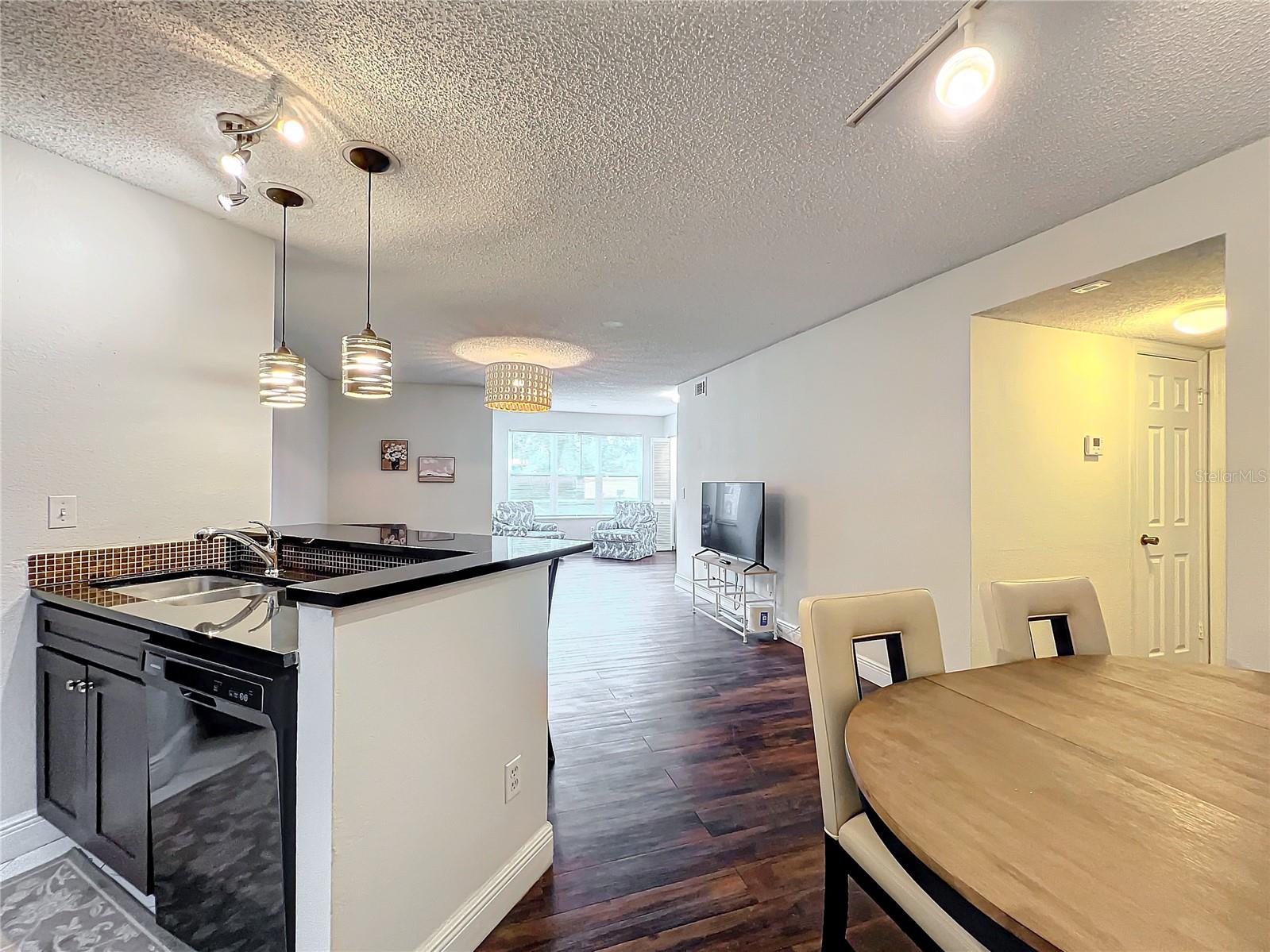 4532 COMMANDER DR #2111, ORLANDO, FL, 32822