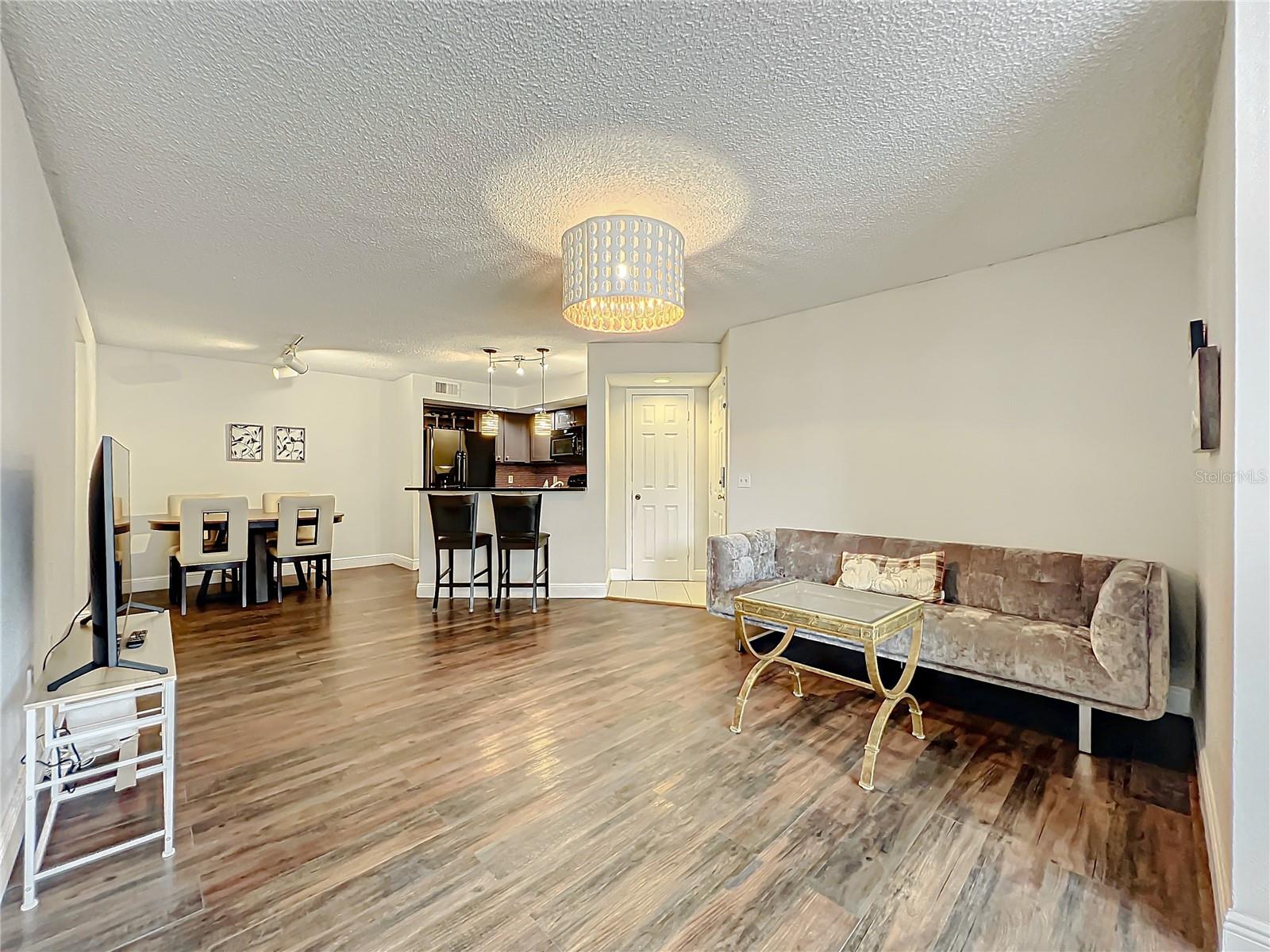 4532 COMMANDER DR #2111, ORLANDO, FL, 32822