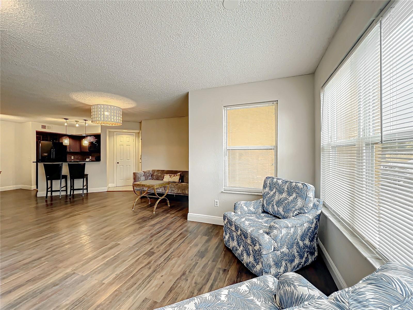4532 COMMANDER DR #2111, ORLANDO, FL, 32822