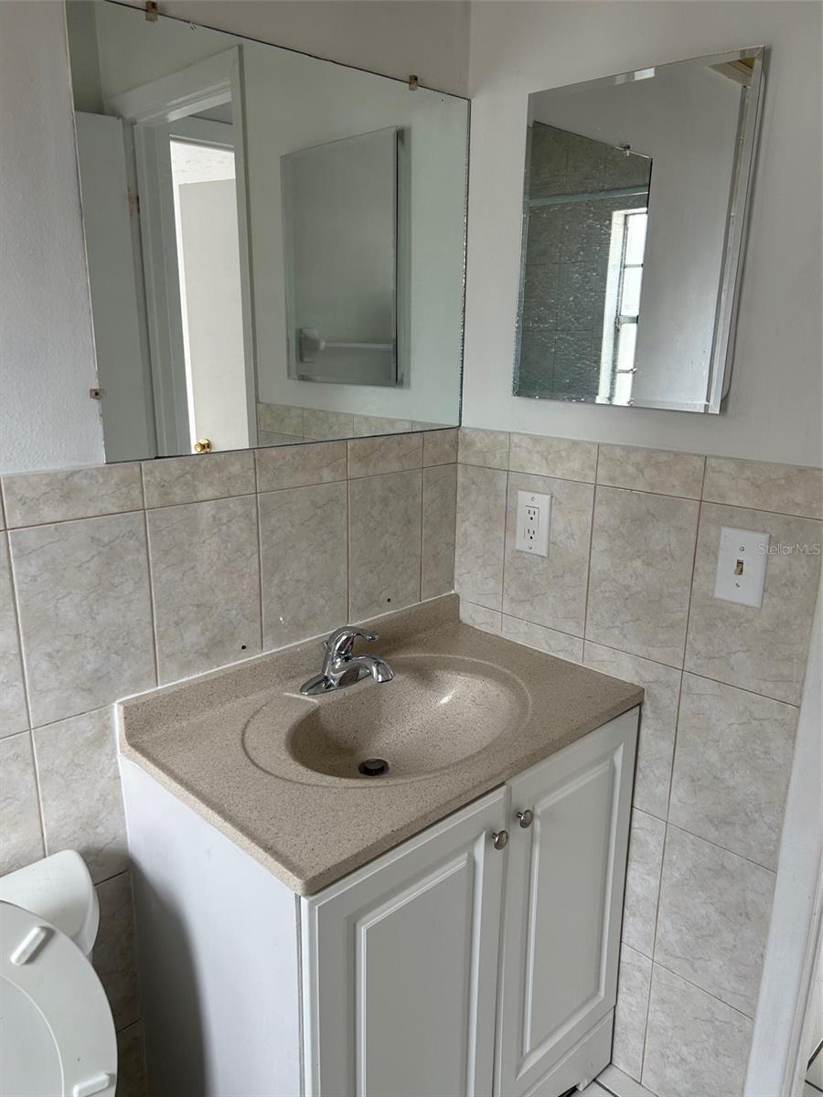 6712 SWAIN AVE, TAMPA, FL, 33625