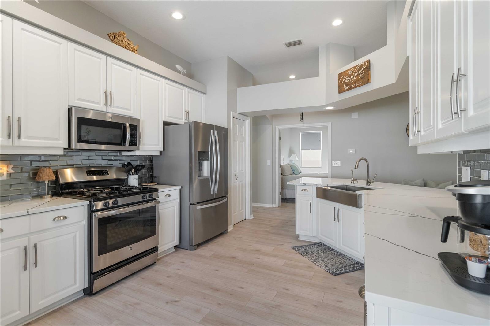 408 DELWOOD BRECK ST, RUSKIN, FL, 33570