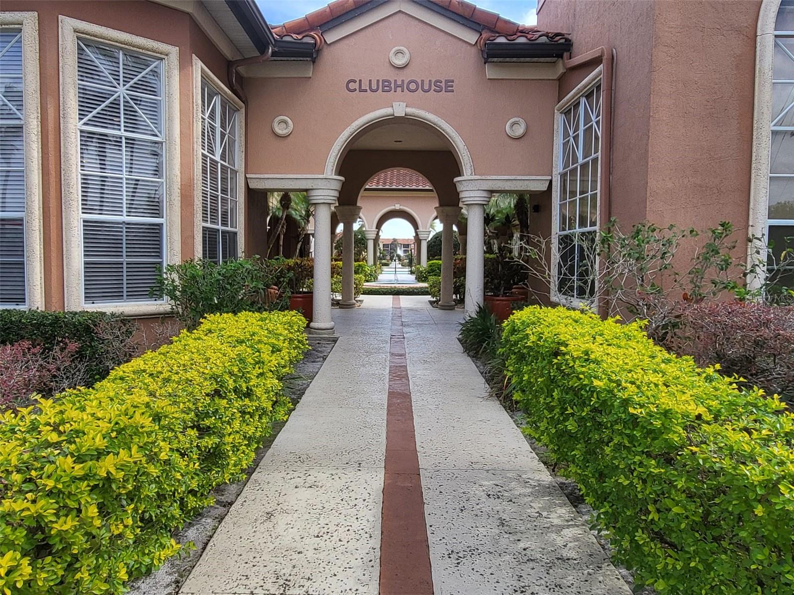 5518 METROWEST BLVD #104, ORLANDO, FL, 32811