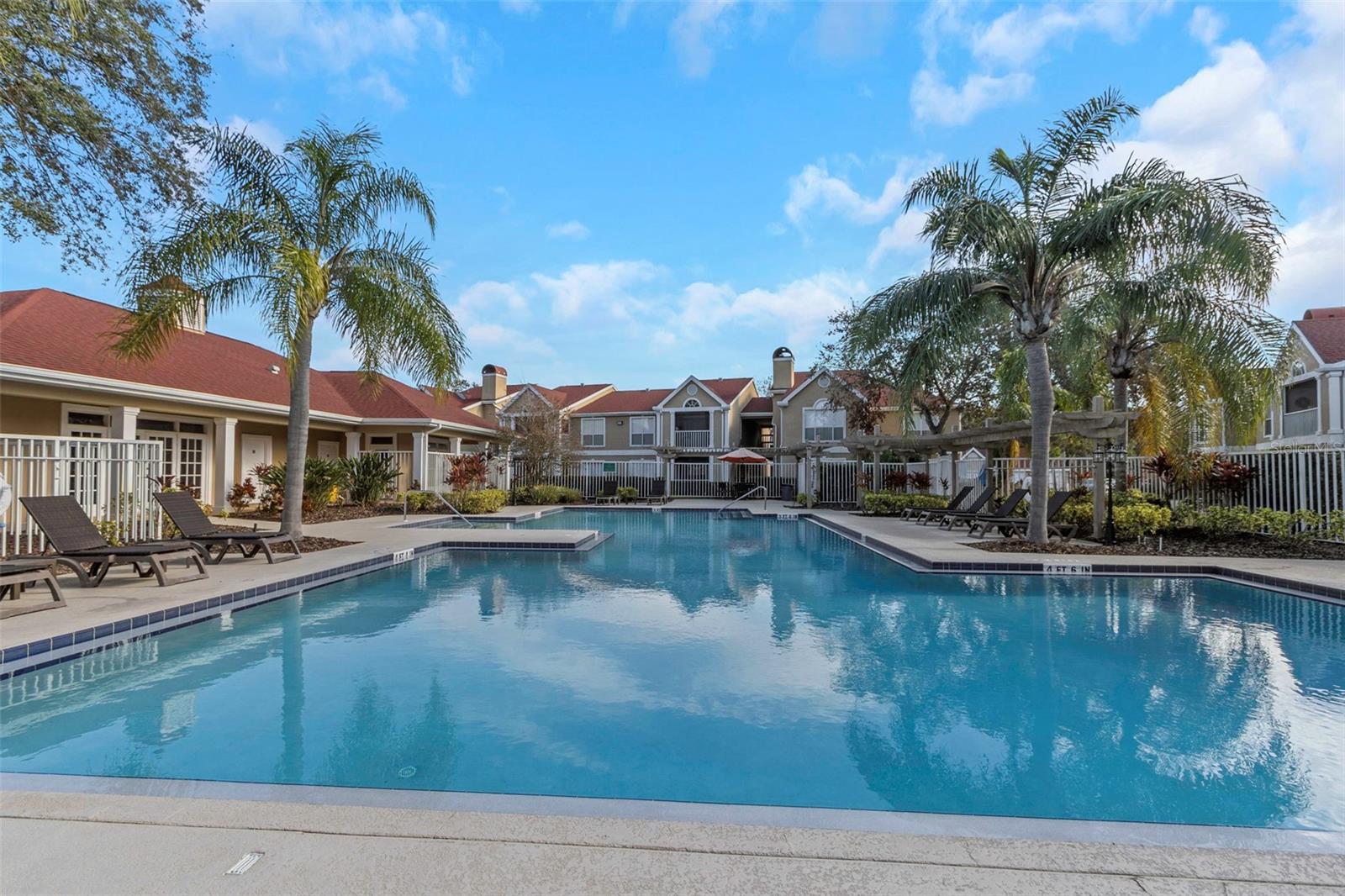 9481 HIGHLAND OAK DR #310, TAMPA, FL, 33647