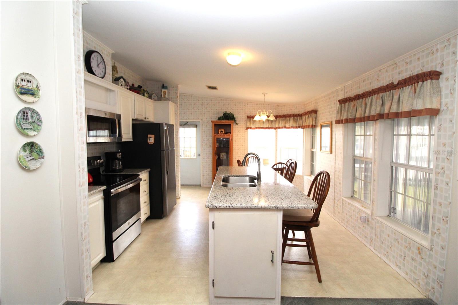 3204 SUNNY HARBOR DR, PUNTA GORDA, FL, 33982