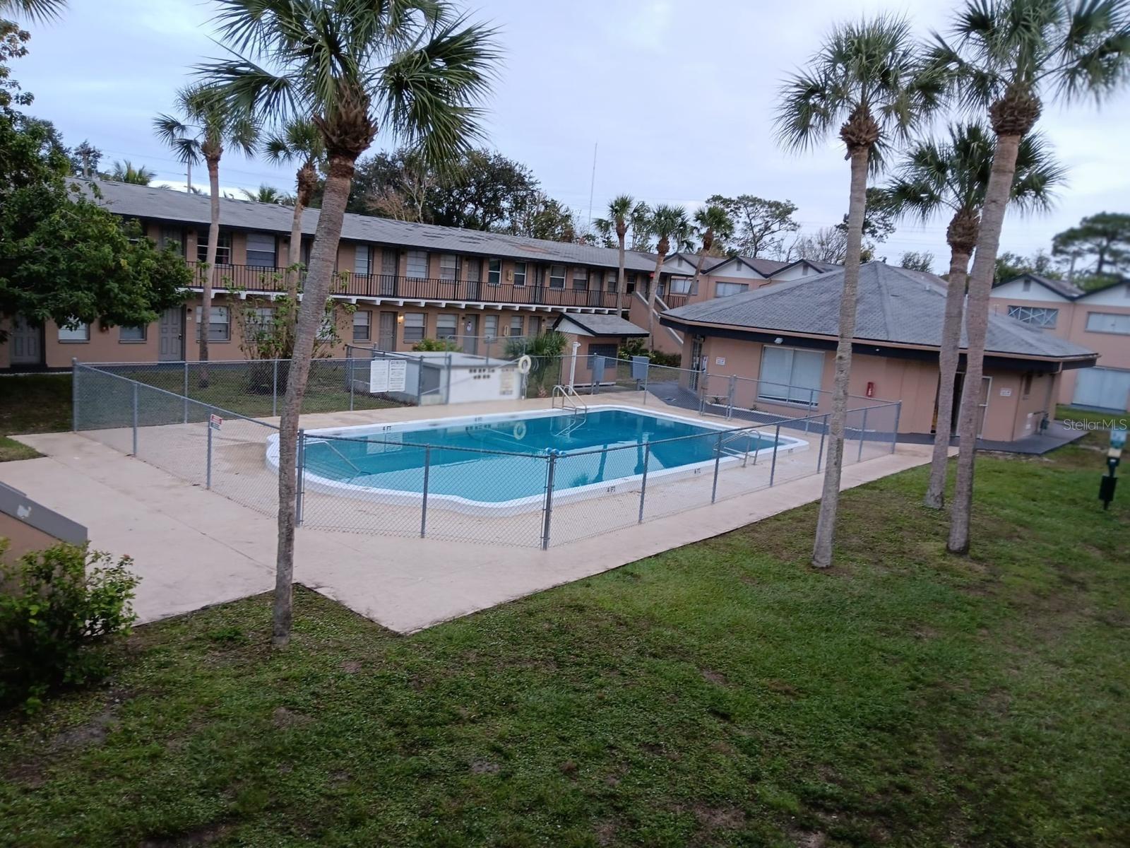1711 DIXON BLVD #201, COCOA, FL, 32922