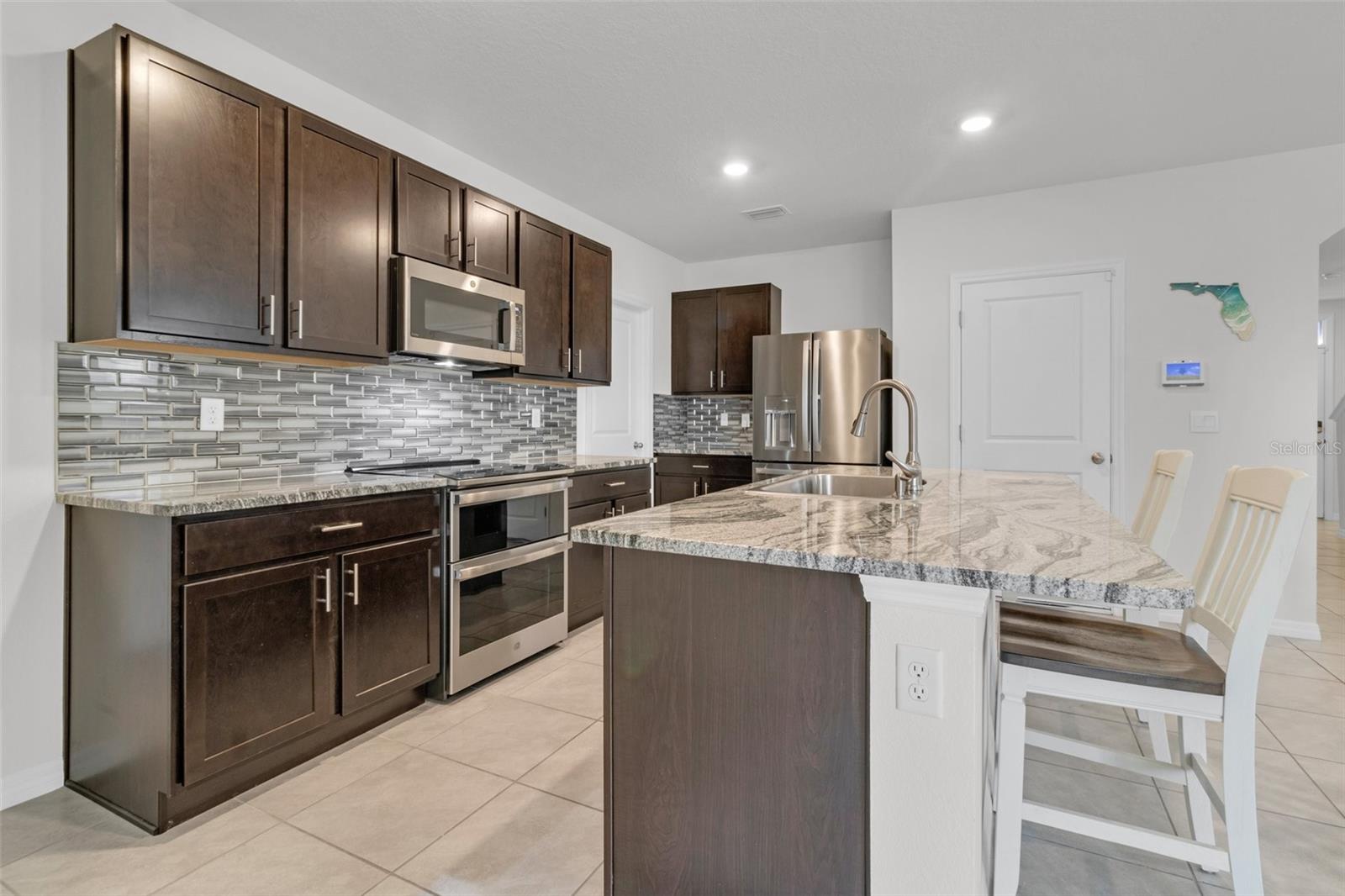 16938 TRITE BEND ST, WIMAUMA, FL, 33598