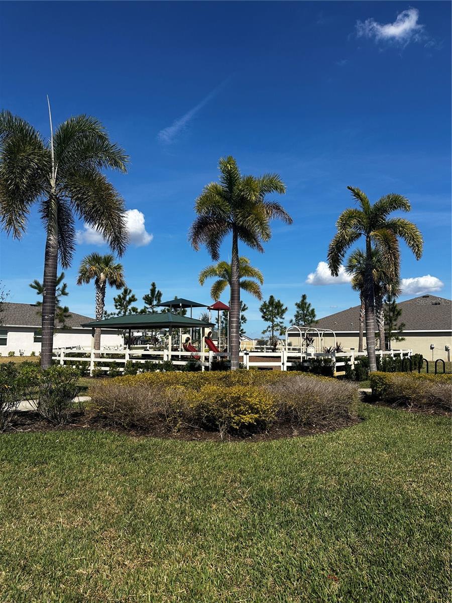 5225 GROVE MILL LOOP, BRADENTON, FL, 34211