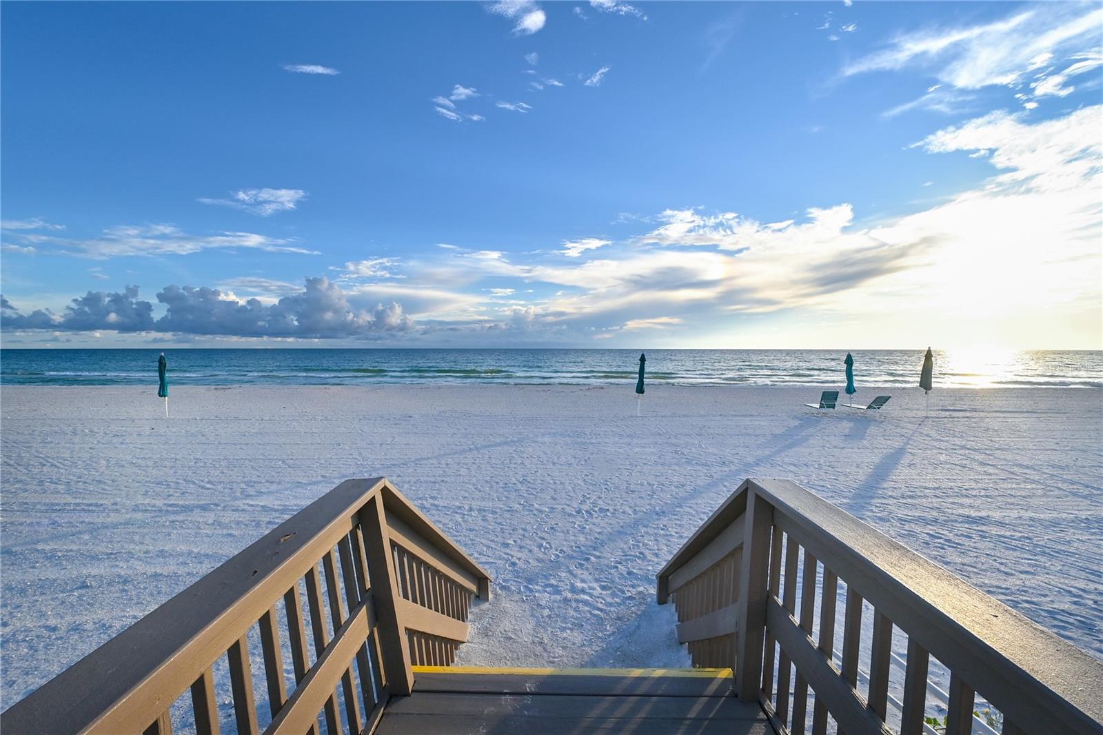 575 SANCTUARY DR #A303, LONGBOAT KEY, FL, 34228
