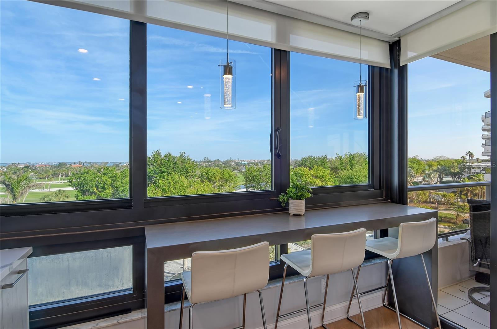 575 SANCTUARY DR #A303, LONGBOAT KEY, FL, 34228
