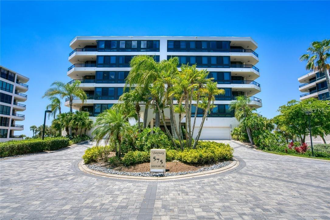 575 SANCTUARY DR #A303, LONGBOAT KEY, FL, 34228