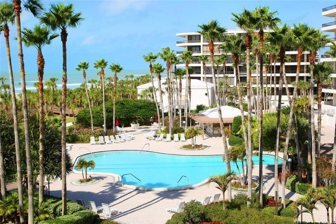 575 SANCTUARY DR #A303, LONGBOAT KEY, FL, 34228