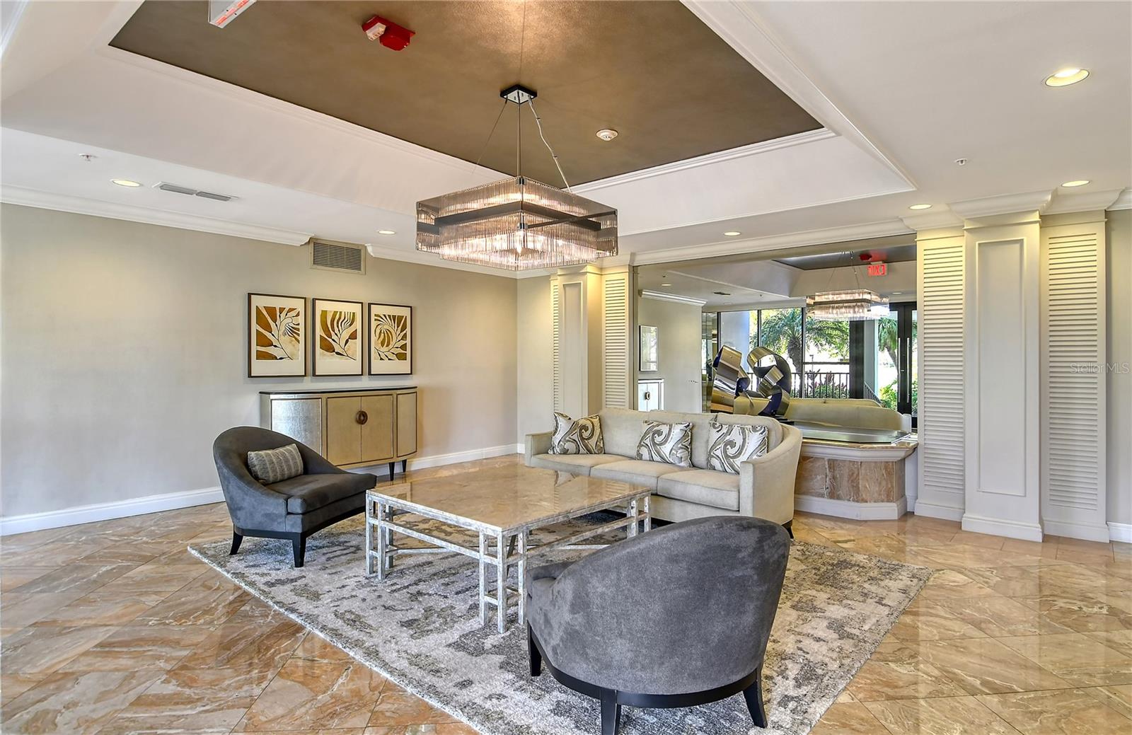 575 SANCTUARY DR #A303, LONGBOAT KEY, FL, 34228
