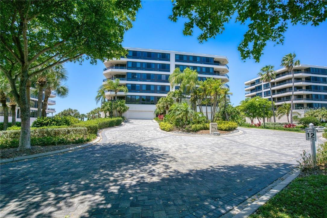 575 SANCTUARY DR #A303, LONGBOAT KEY, FL, 34228