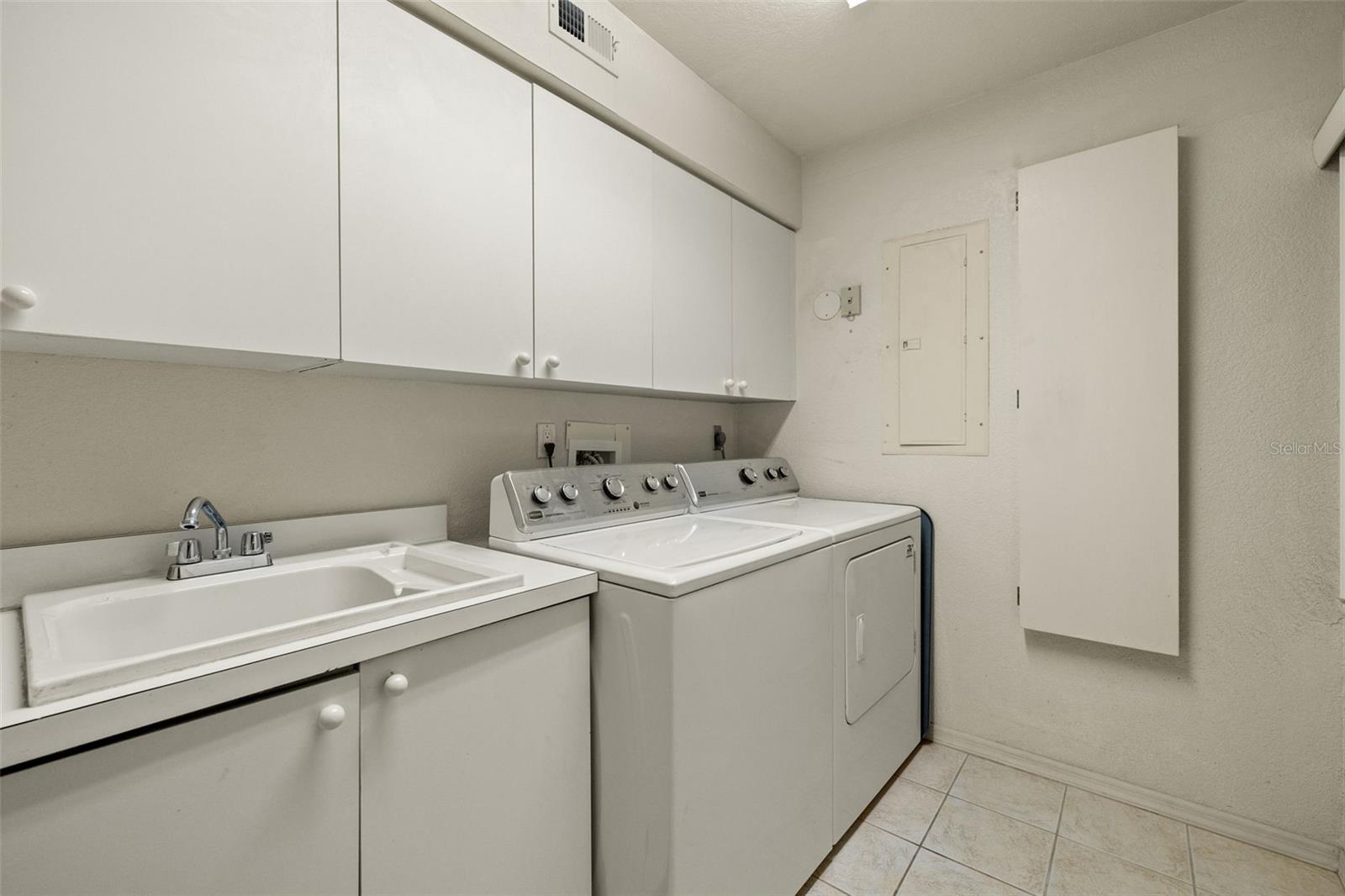 1600 W MARION AVE #213, PUNTA GORDA, FL, 33950